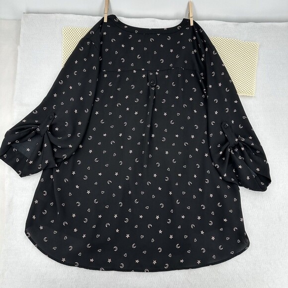 Torrid Women Sz 3X‎ Black Sheer Blouse Roll Tabs Long Sleeves Pockets V-Neck - Picture 2 of 10